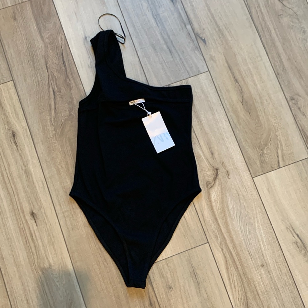 Zara cut out one shoulder body suit NWT